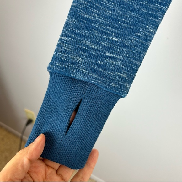 Buffbunny Collection Stylish Blue Long Sleeve Crop Top Size XS - Picture 6 of 9